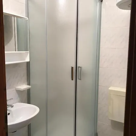 Bossina Oda ve Kahvaltı Zaostrog